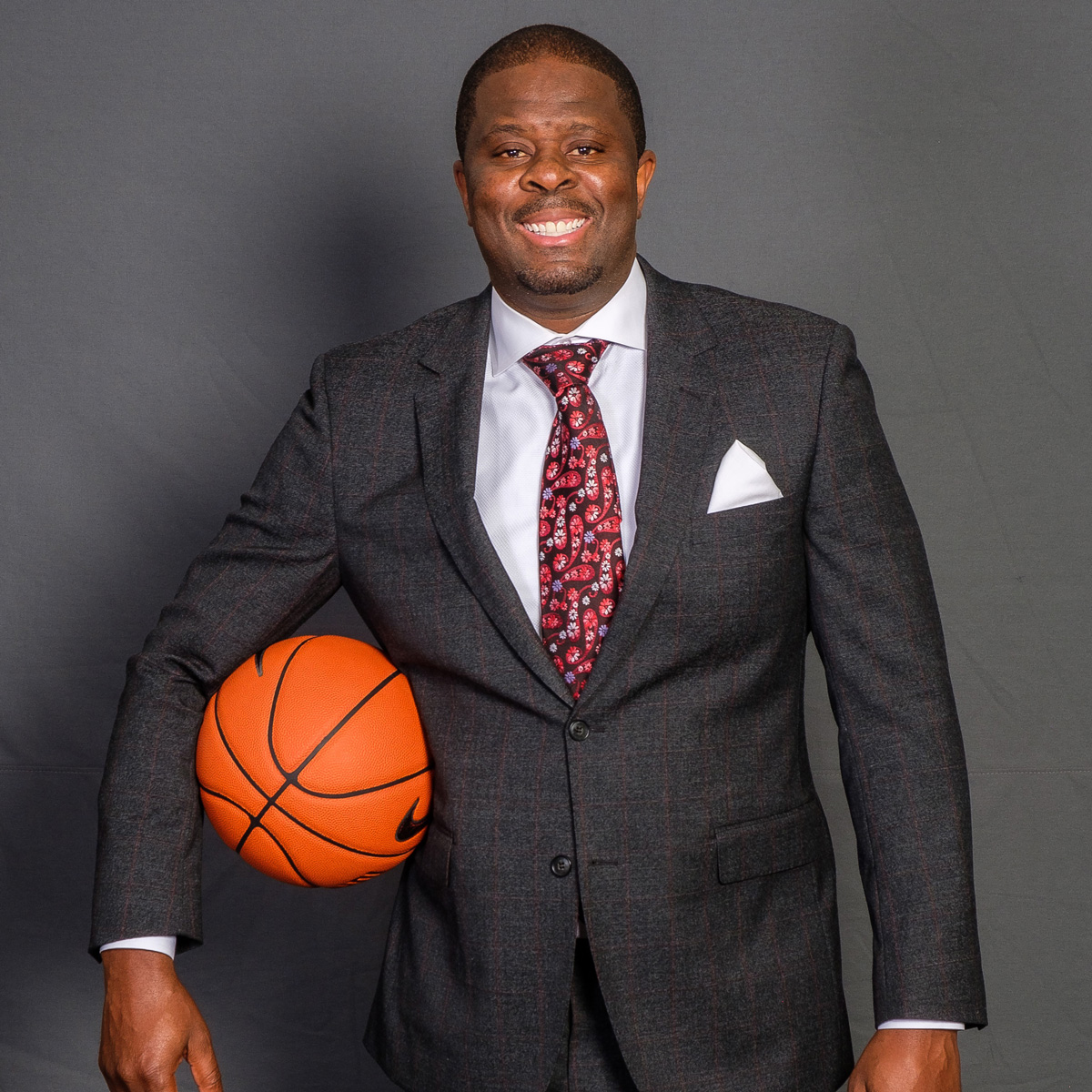 LeVelle Moton headshot