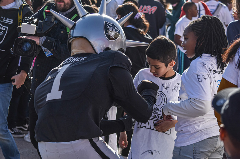 NFL Foundation signing