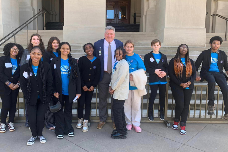 Central Georgia Club kids at the Capitol